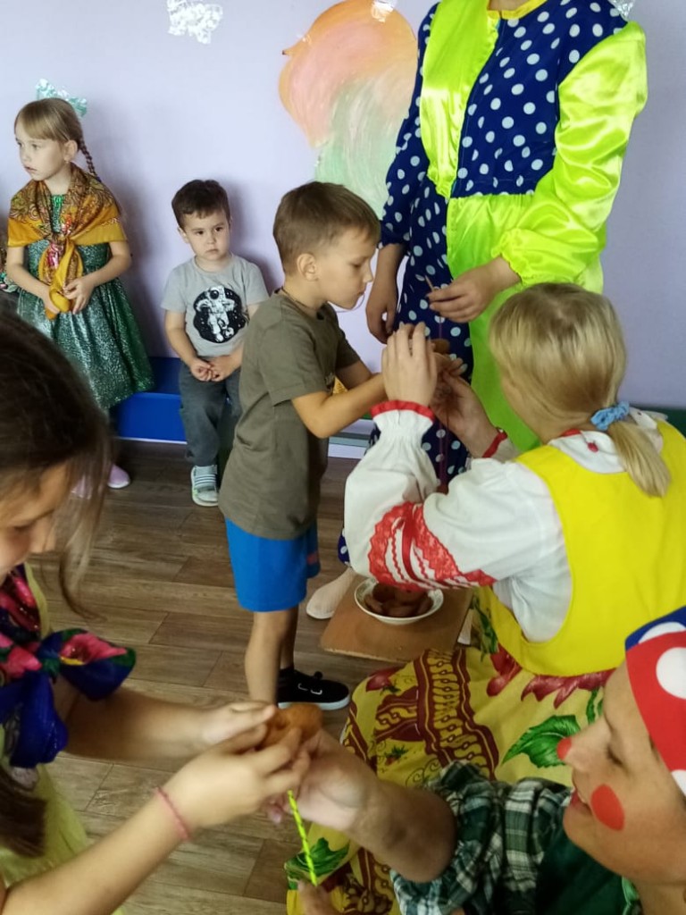 Осенний праздник "Ярмарка" 3