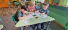 Как проходят наши дни? Как проходят наши дни?