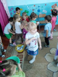 День матери во II младшей группе День матери во II младшей группе