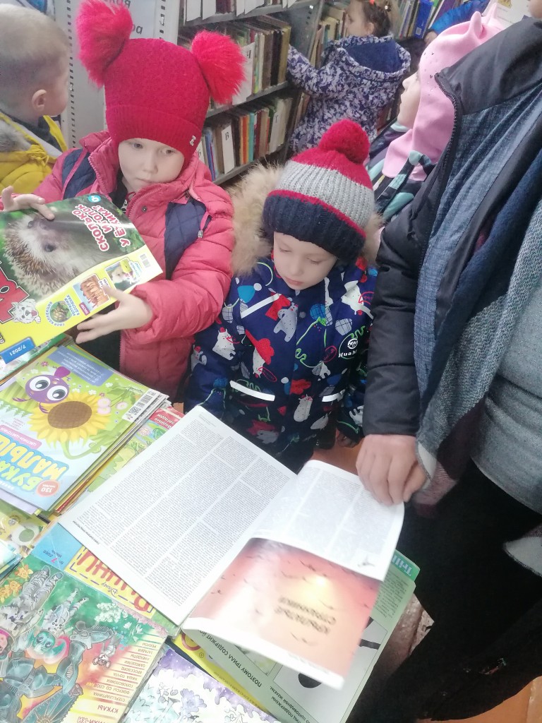 Экскурсия в сельскую библиотеку 2