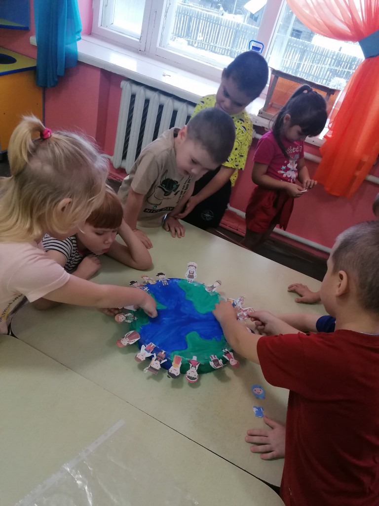 &laquo;Большой хоровод&raquo; 1