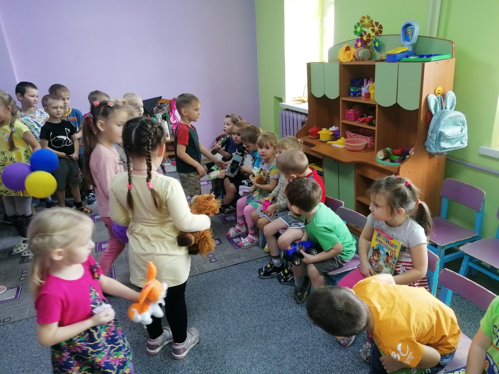 Акция "Подари игрушку малышам!" 2
