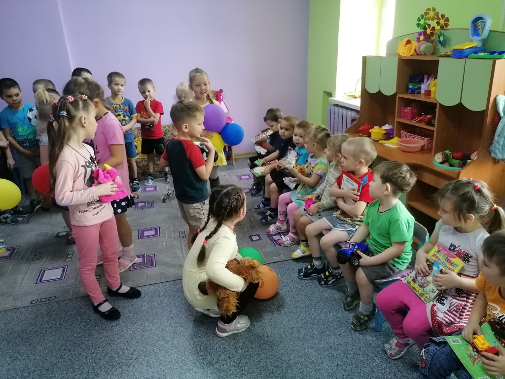 Акция "Подари игрушку малышам!" 0
