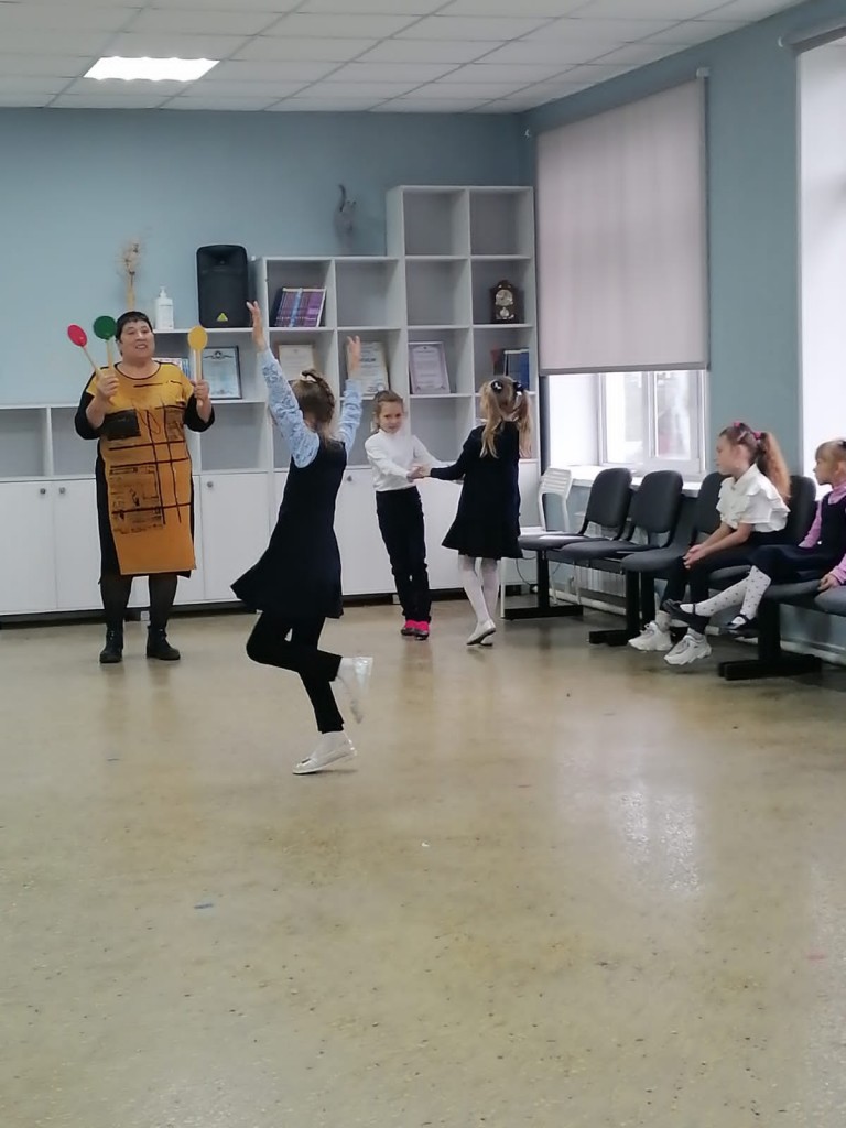 Посвящение первоклассников в пешеходы 0