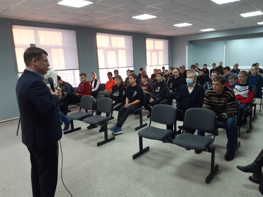 Открытие занятий по программе "Слесарь по ремонту сельскохозяйственных  машин и оборудования" 0
