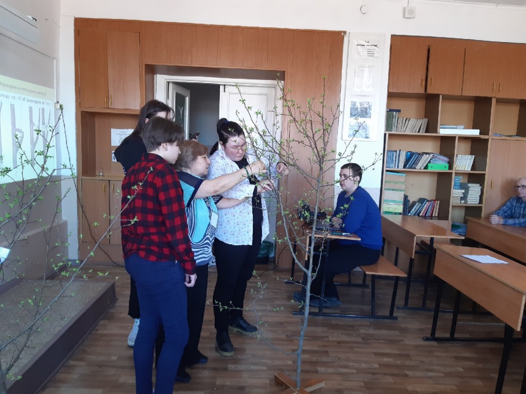 Поездка в "Сельскохозяйственный колледж" филиал ХГУ им. Н.Ф.Катанова 3