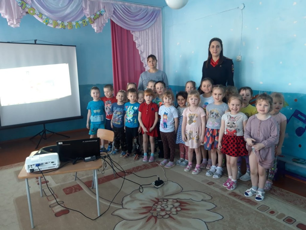 &laquo;Правила дорожные детям знать положено&raquo;! 1