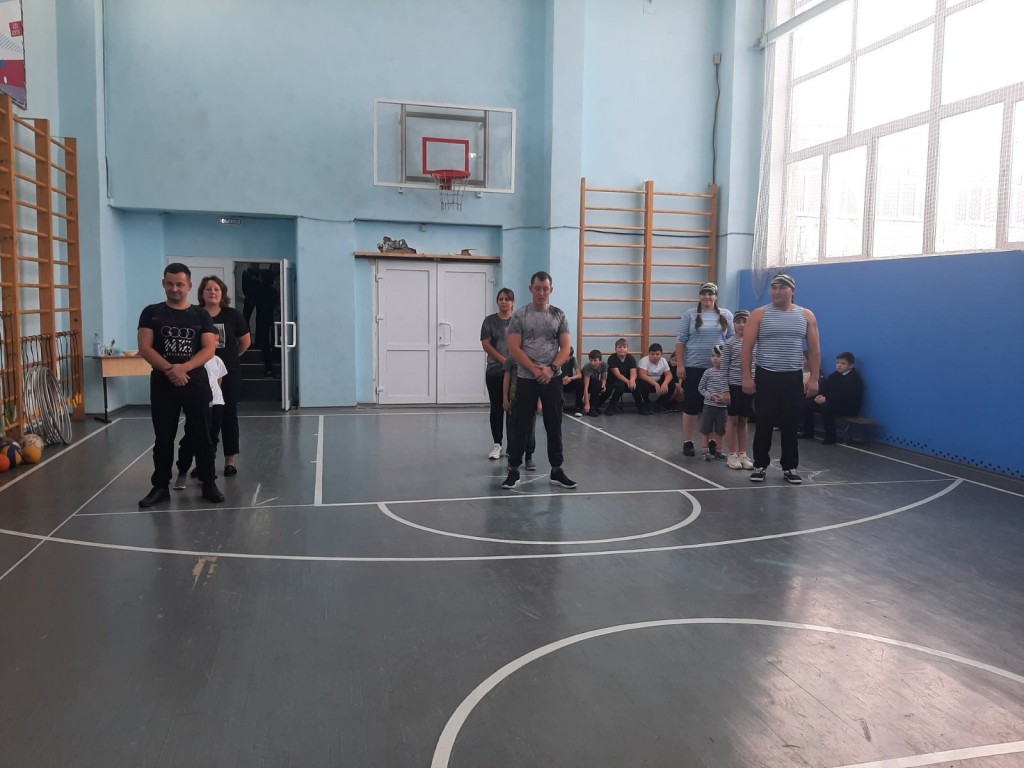 Спортивно - массовый праздник "Папа, мама, я - спортивная семья" 34