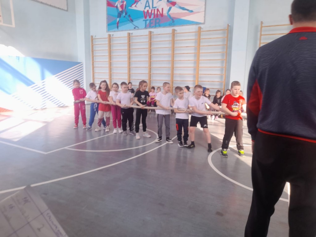 Школьные Спортивно-массовые соревнования по подвижной игре &laquo;Перестрелка&raquo; и &laquo;Веселые старты&raquo; 14