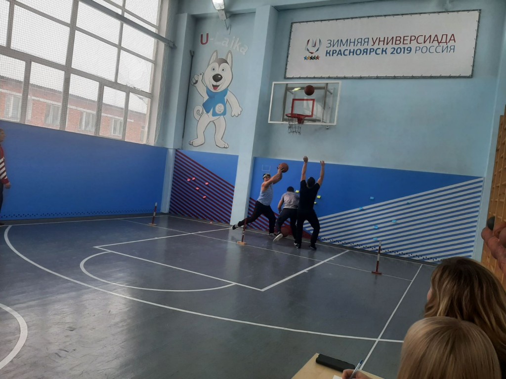 Спортивно - массовый праздник "Папа, мама, я - спортивная семья" 2
