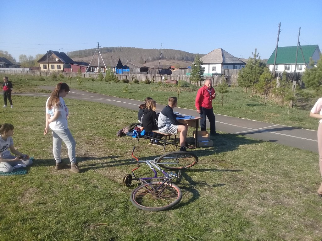Школьные соревнование по легкой атлетике среди 1-11 классов. 19