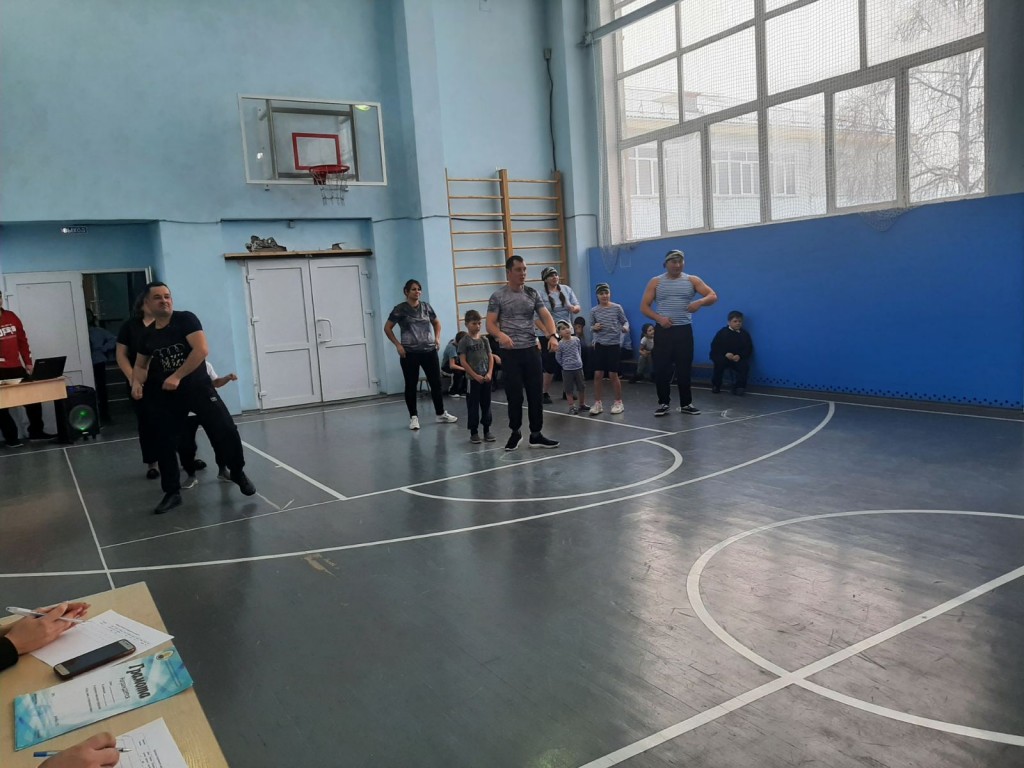 Спортивно - массовый праздник "Папа, мама, я - спортивная семья" 29
